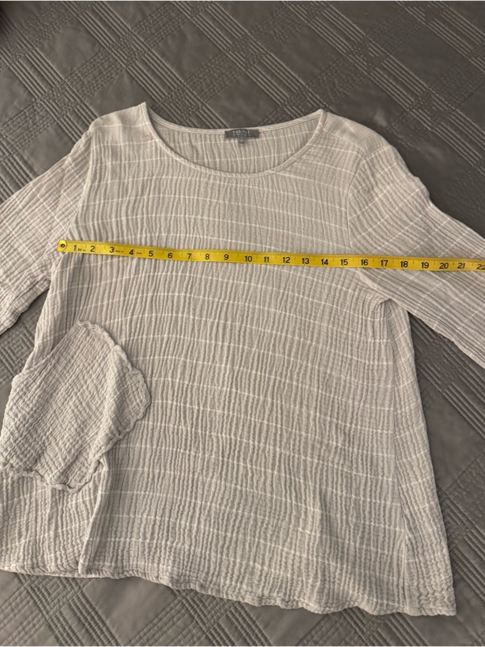 Habitat Clothes to Live in Light Gray Striped Long-Sleeve Women’s Top - Picture 15 of 16
